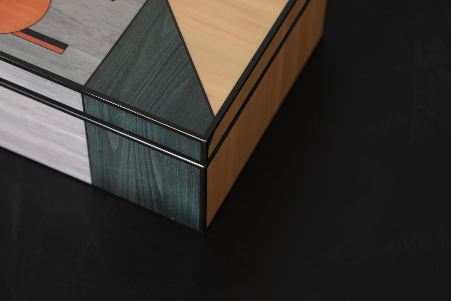 Colourful Mdf & Piano Lacquer Square Storage Box (A)