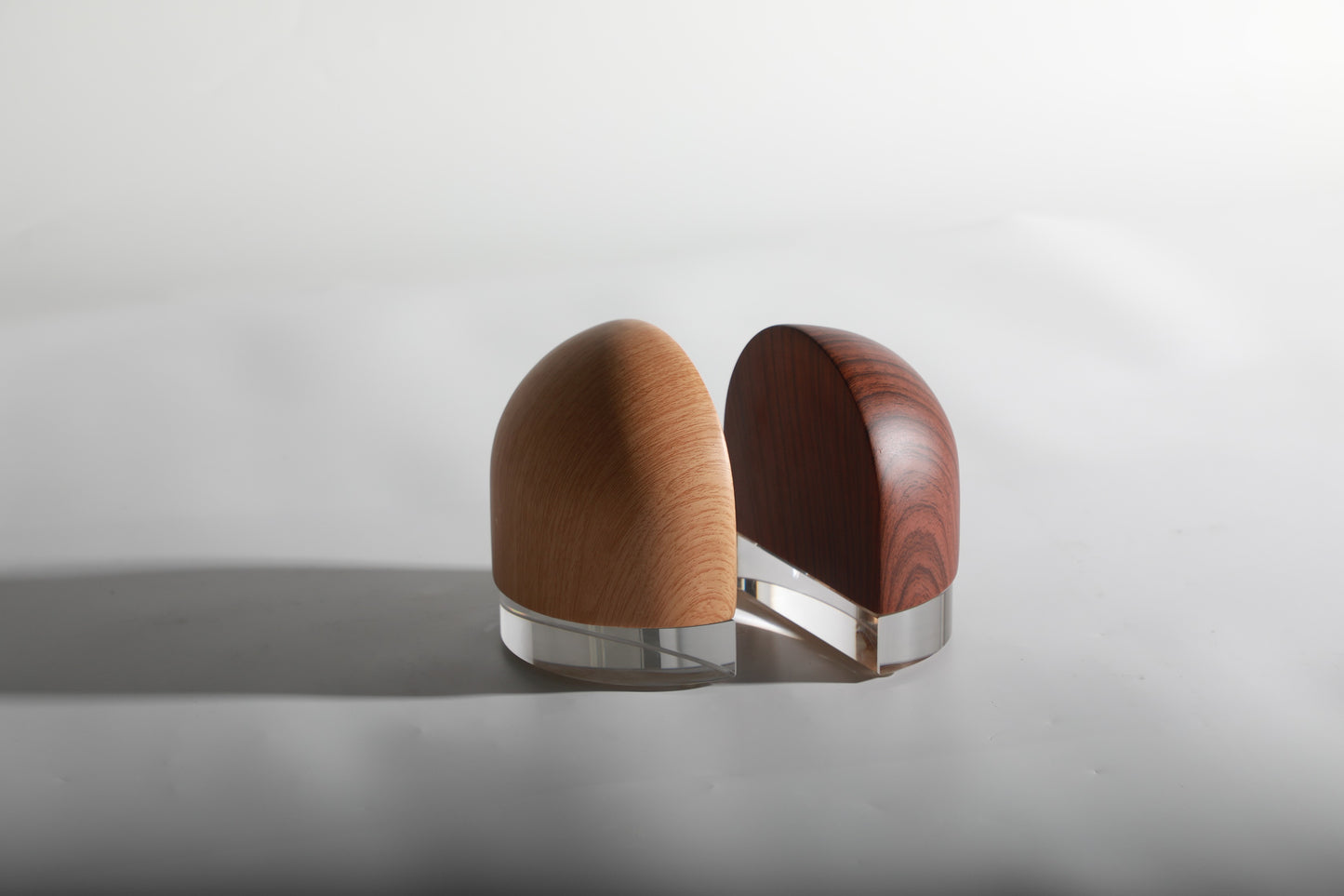 BROWN CRYSTAL BOOKEND