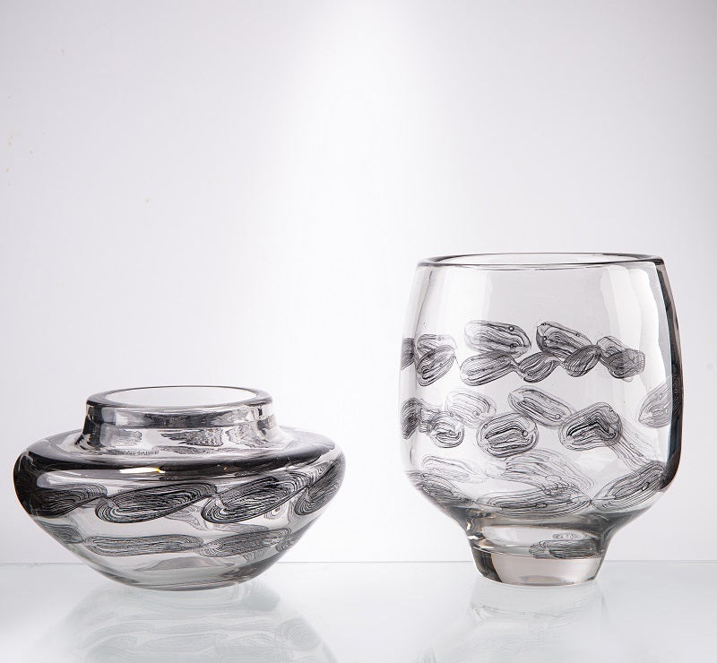 MODERN SKETCH GLASS VASE