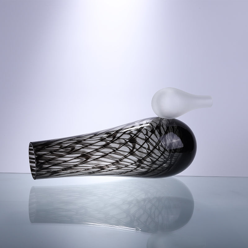 VERTIGO GLASS VASE