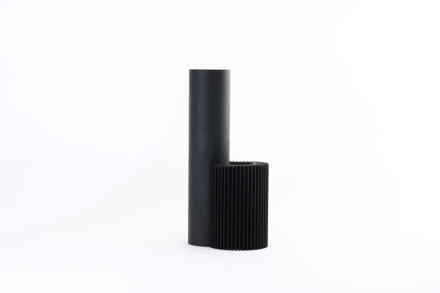 Black Iron Threaded Art Vase