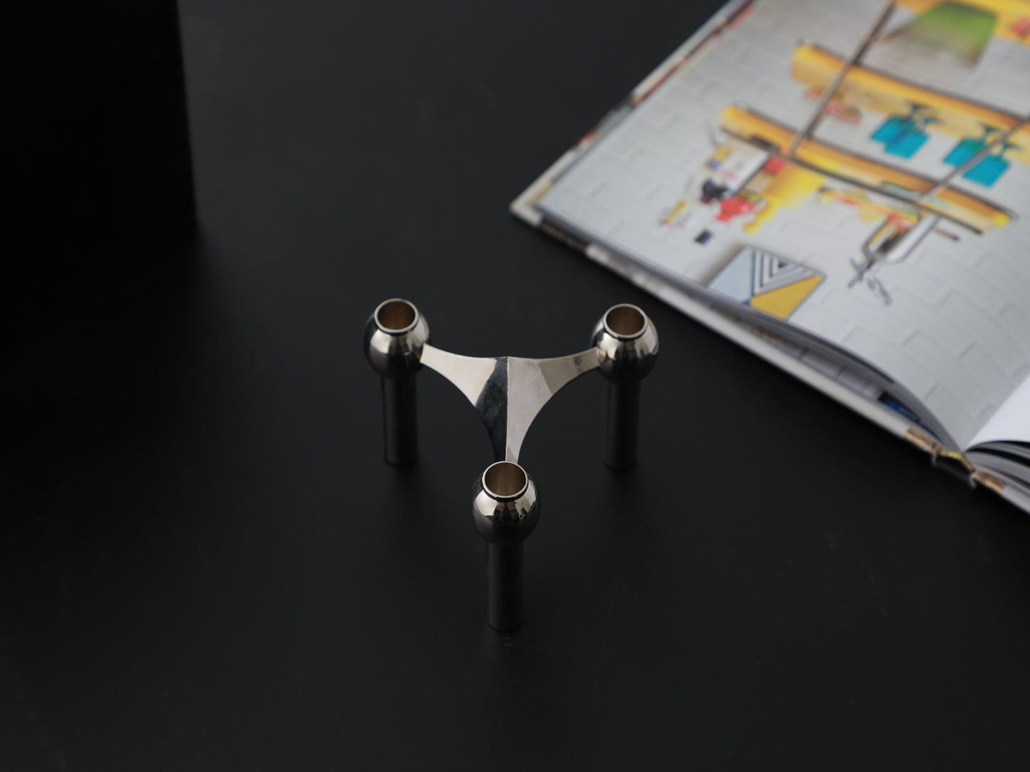 MODERN MODULAR CANDLE HOLDER