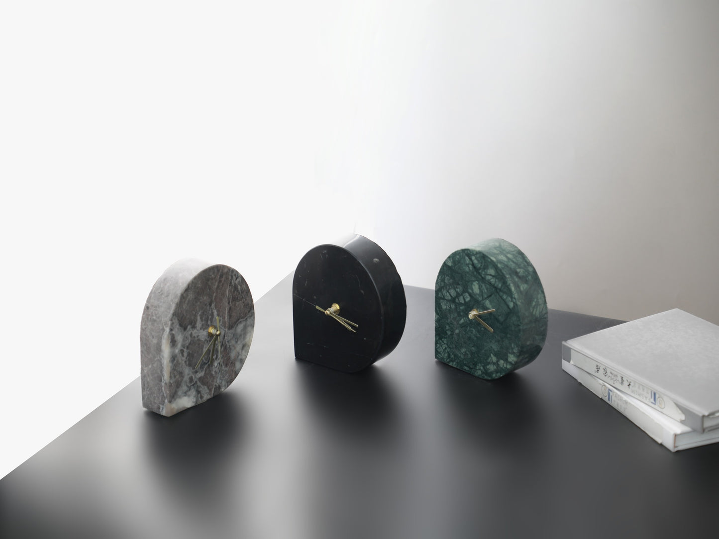 DECORATIVE MARBLE CLOCK