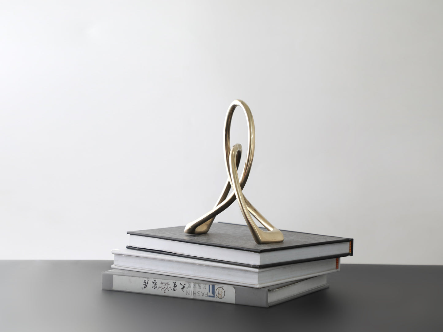 ABSTRACT SCULPTURE 2