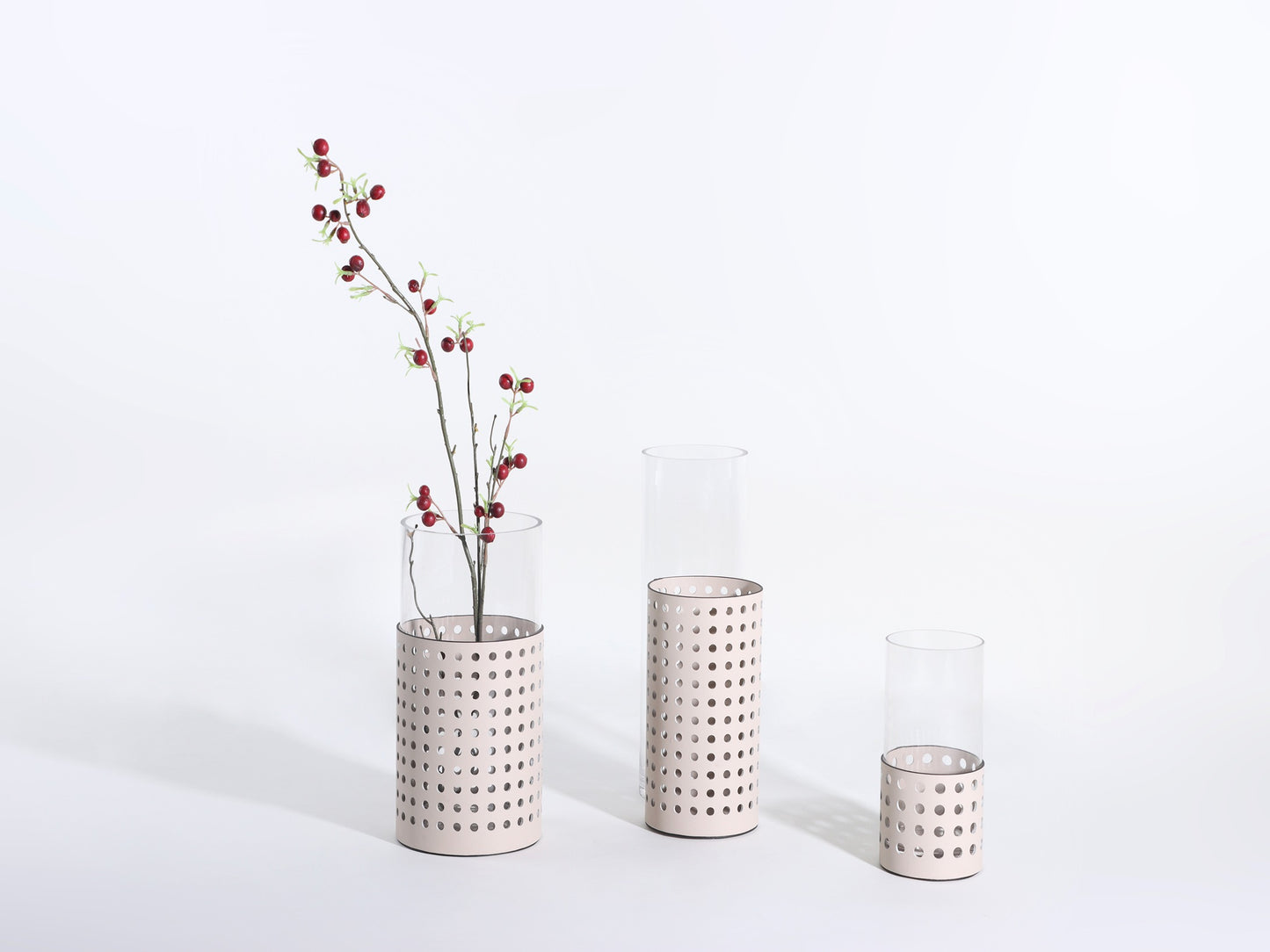 HOLLOW MODERN GLASS VASE