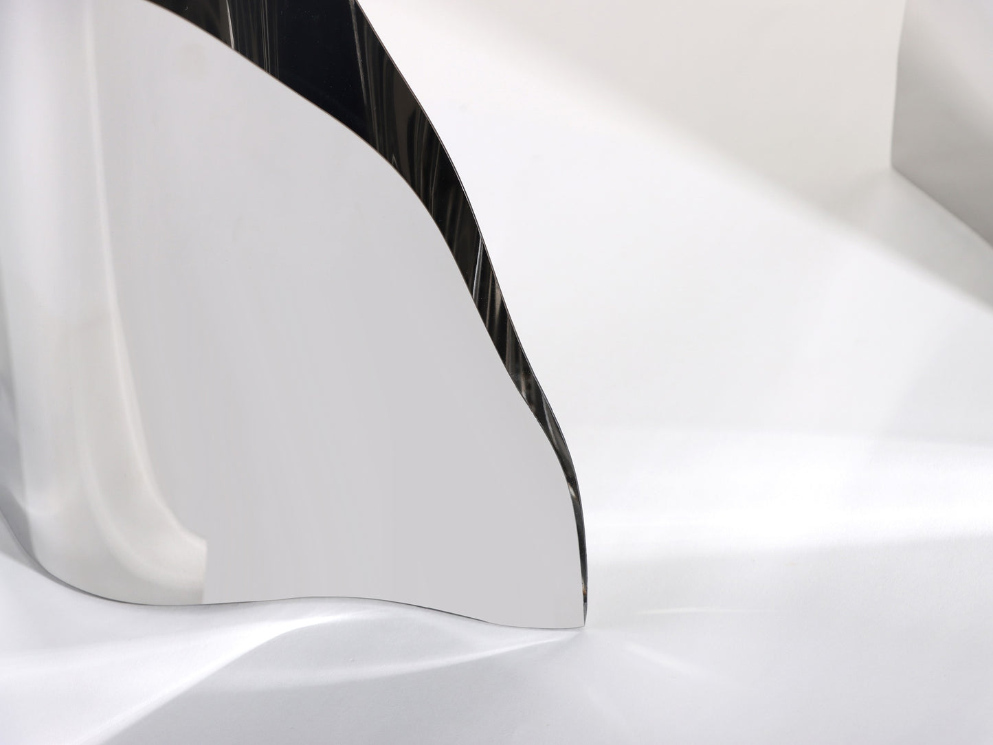NOVEL STAINLESS STEEL VASE