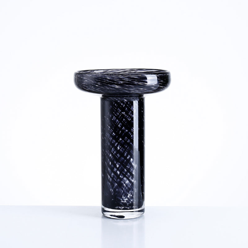 GRIDDING GLASS VASE