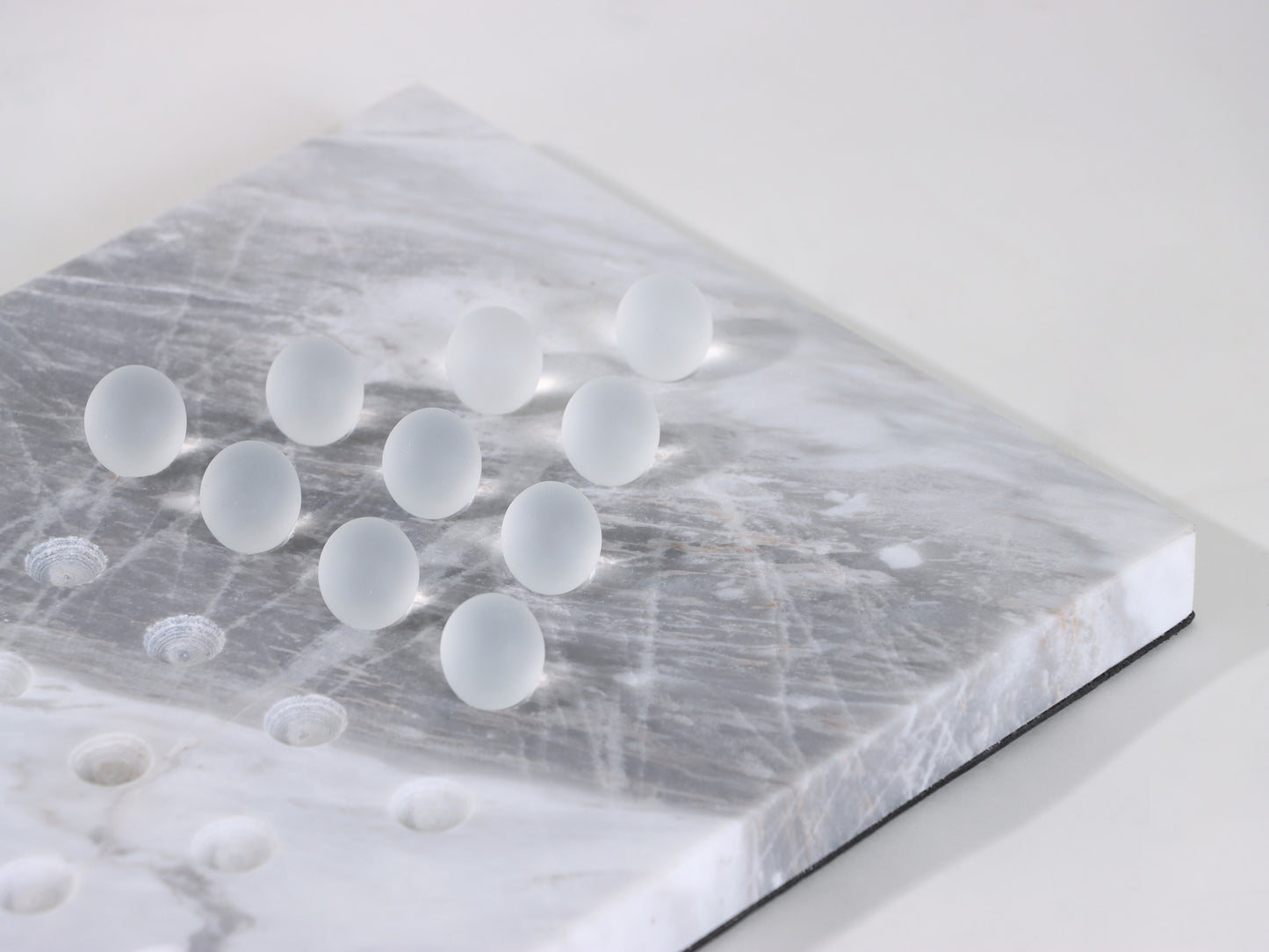 MARBLE CHESSBOARD DECORATION