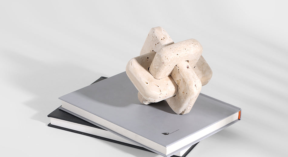 BEIGE LOOP SCULPTURE