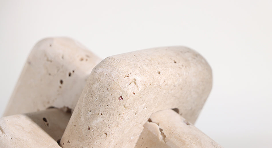 BEIGE LOOP SCULPTURE