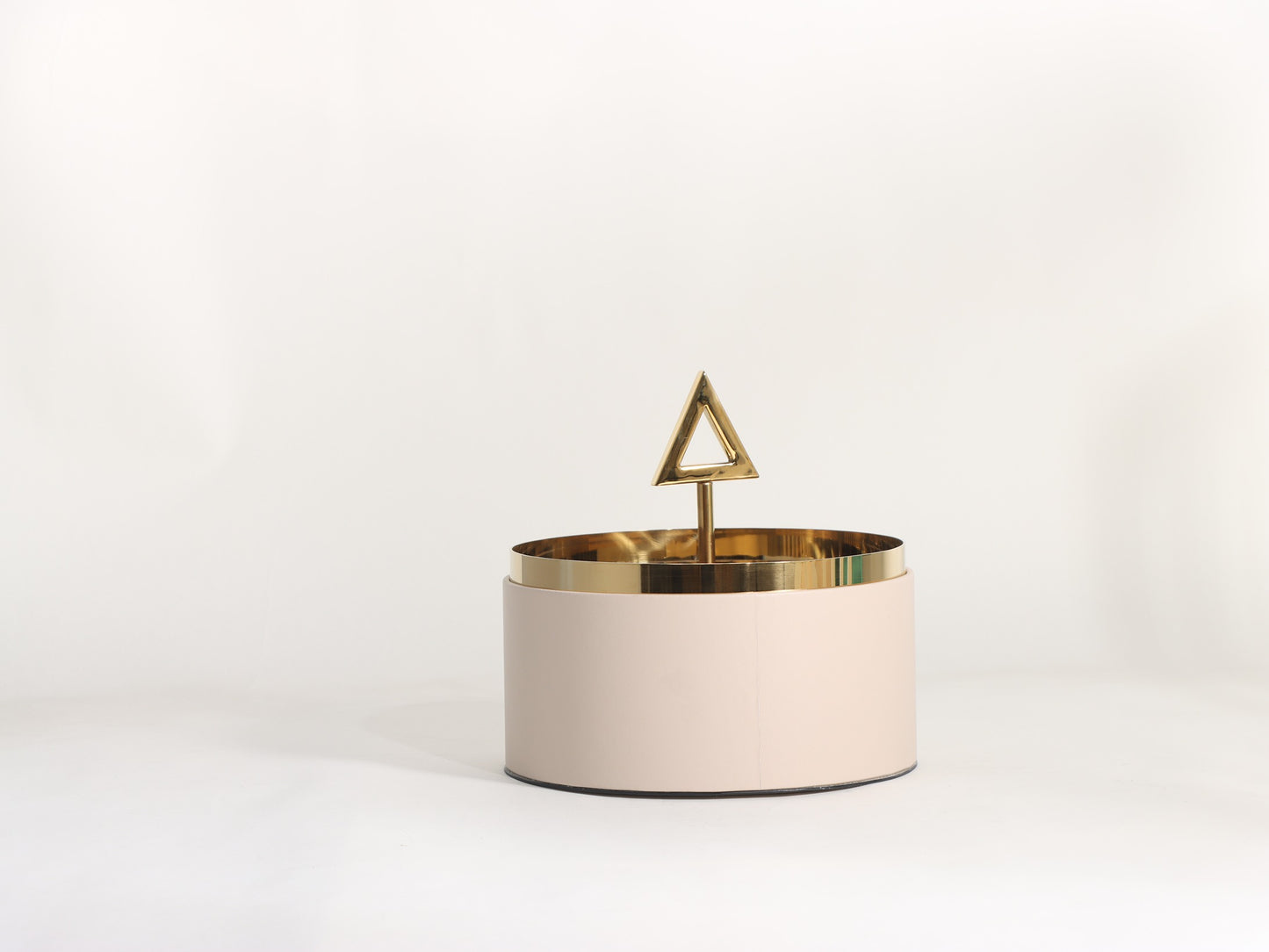 GOLD GEOMETRY COVER STORAGE BOX