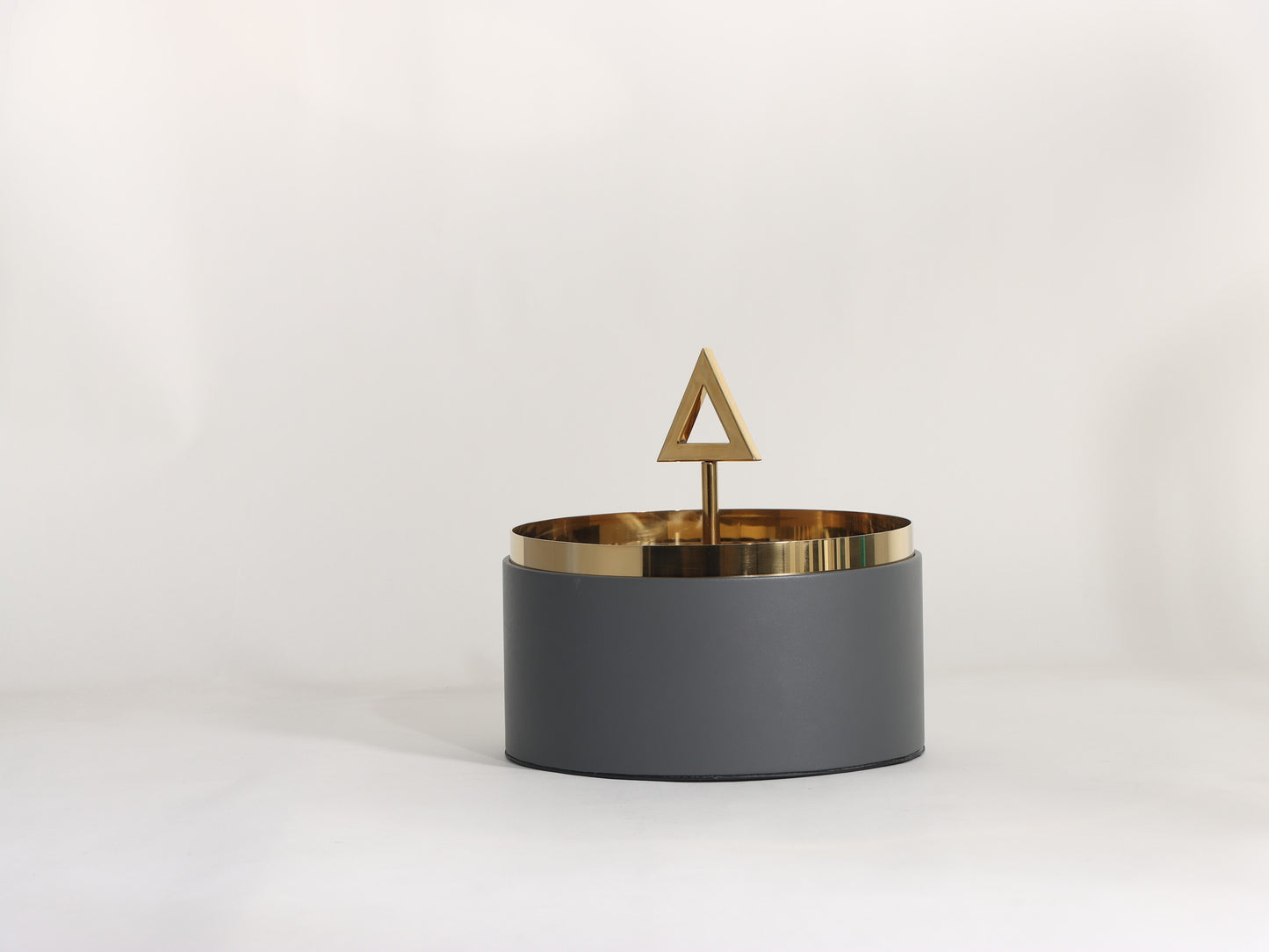 GOLD BLACK GEOMETRY COVER STORAGE BOX