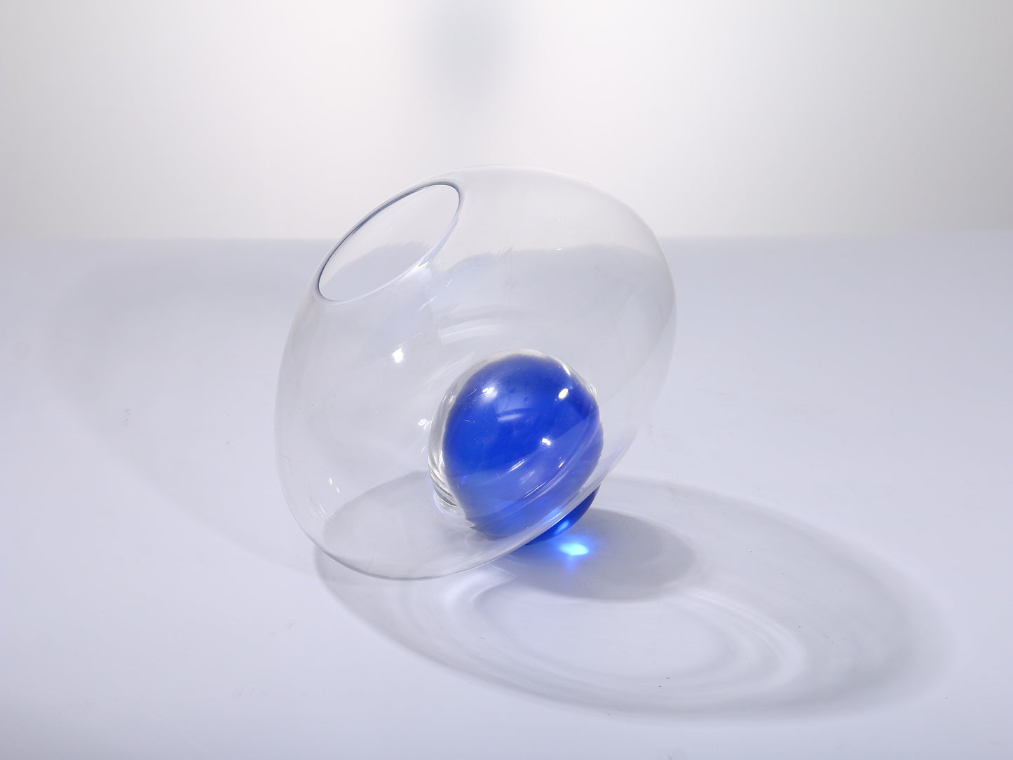 FLORERO ATLANTIS VASE