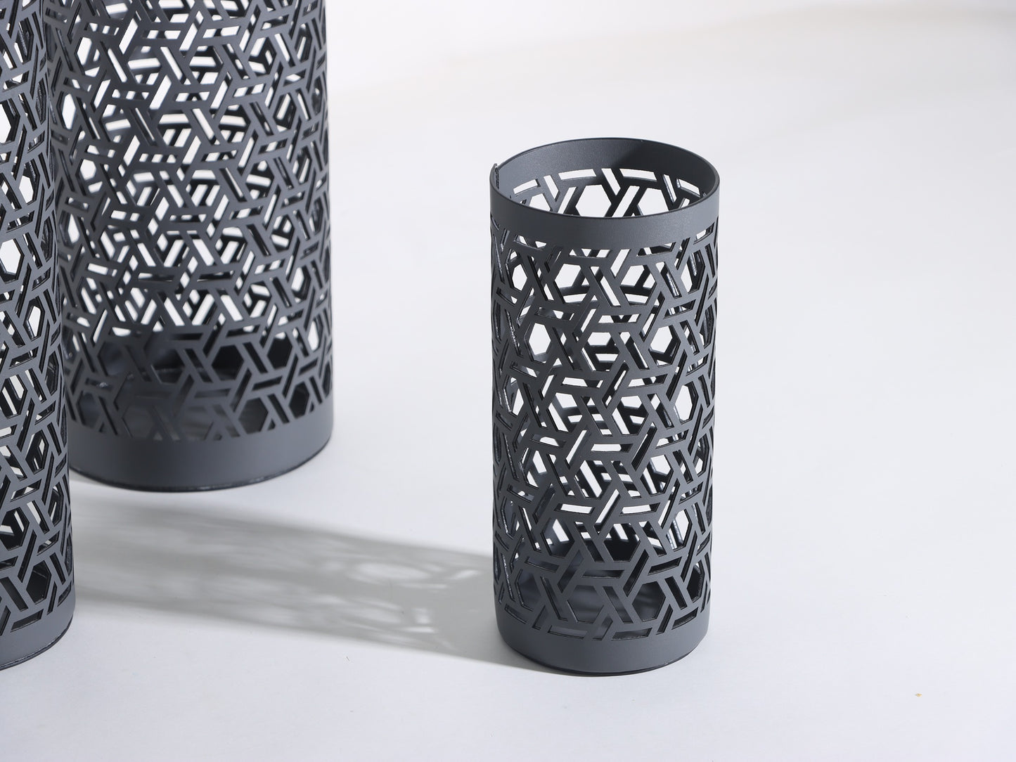 GREY LEATHER UMBRELLA STAND VASE