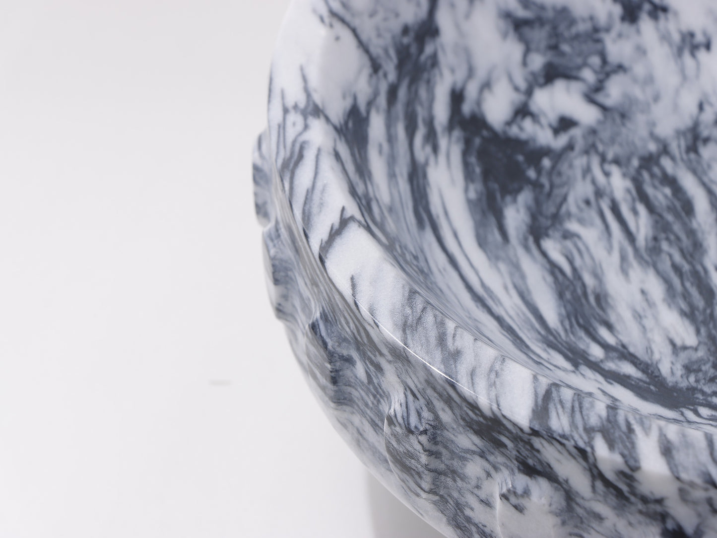 GREY SWIRL ROUND MARBLE TRAY