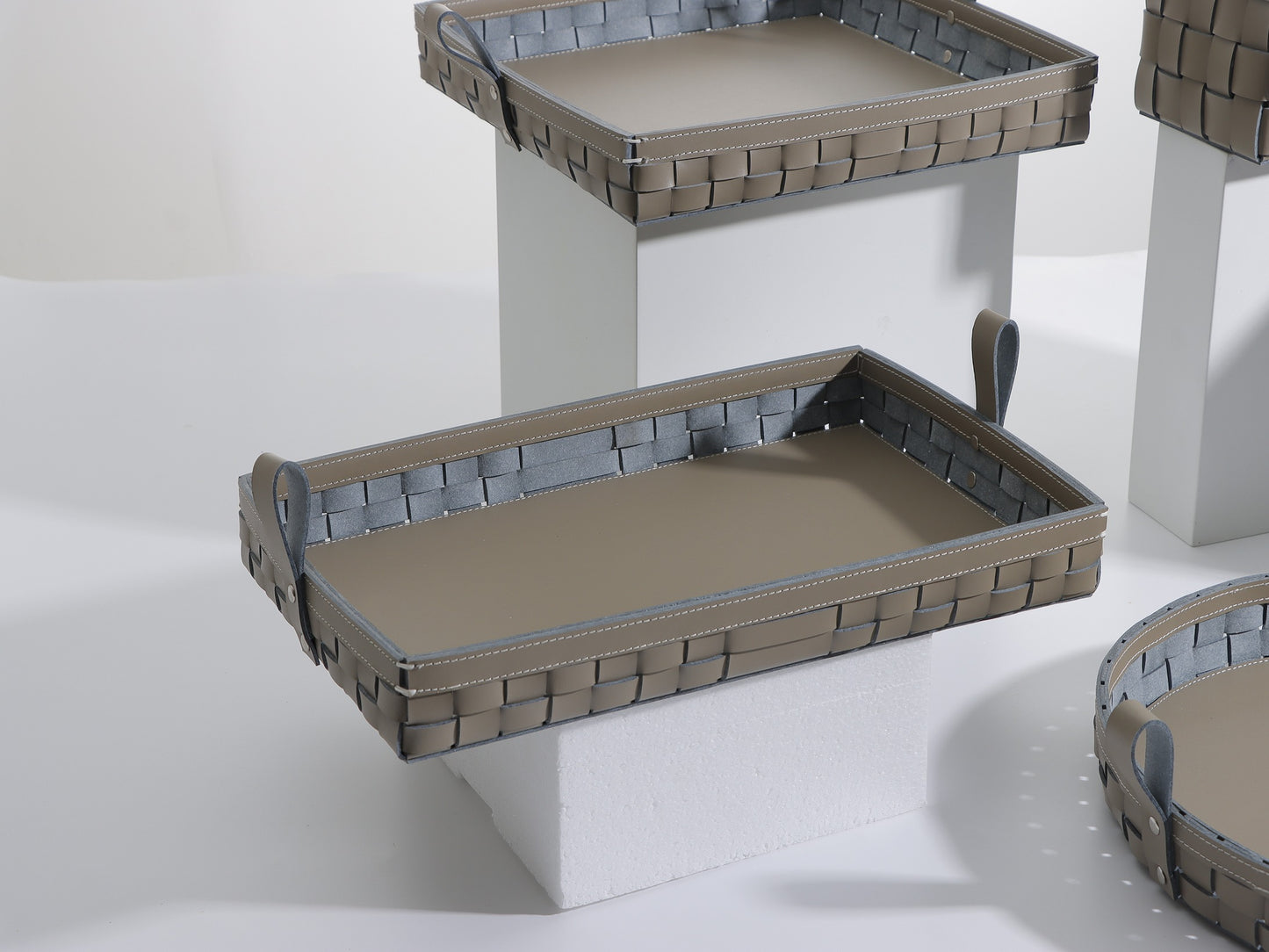 KHAKI KNITTING TRAY
