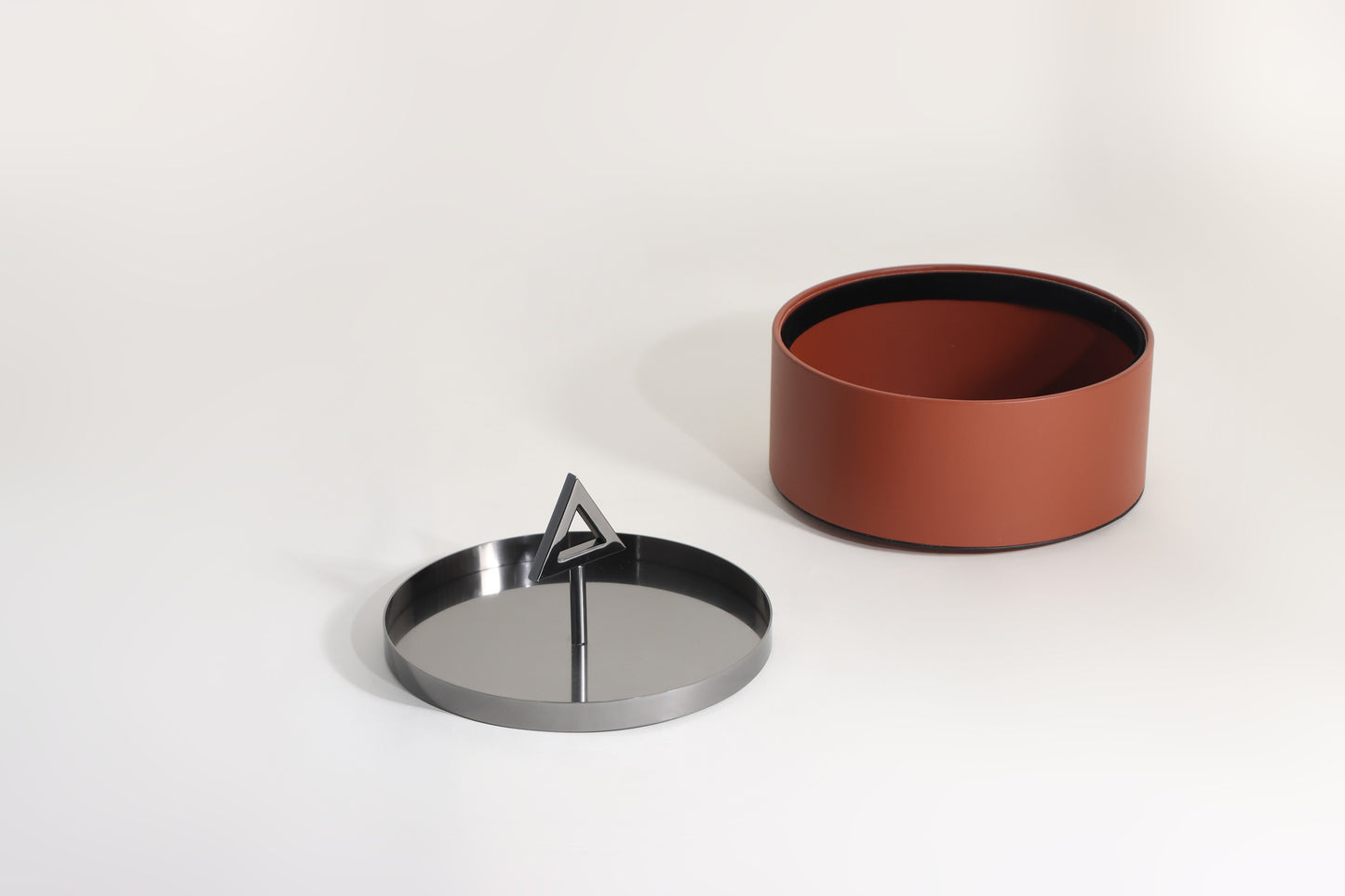 BROWN & BLACK MICRO-FIBER LEATHER & S/S STEEL & PVC STORAGE BOX