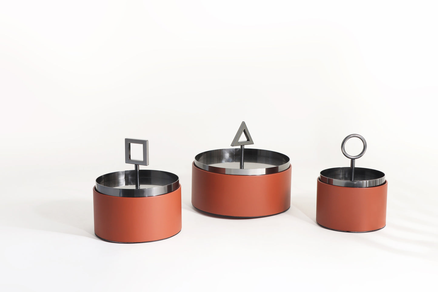 BROWN & BLACK MICRO-FIBER LEATHER & S/S STEEL & PVC STORAGE BOX