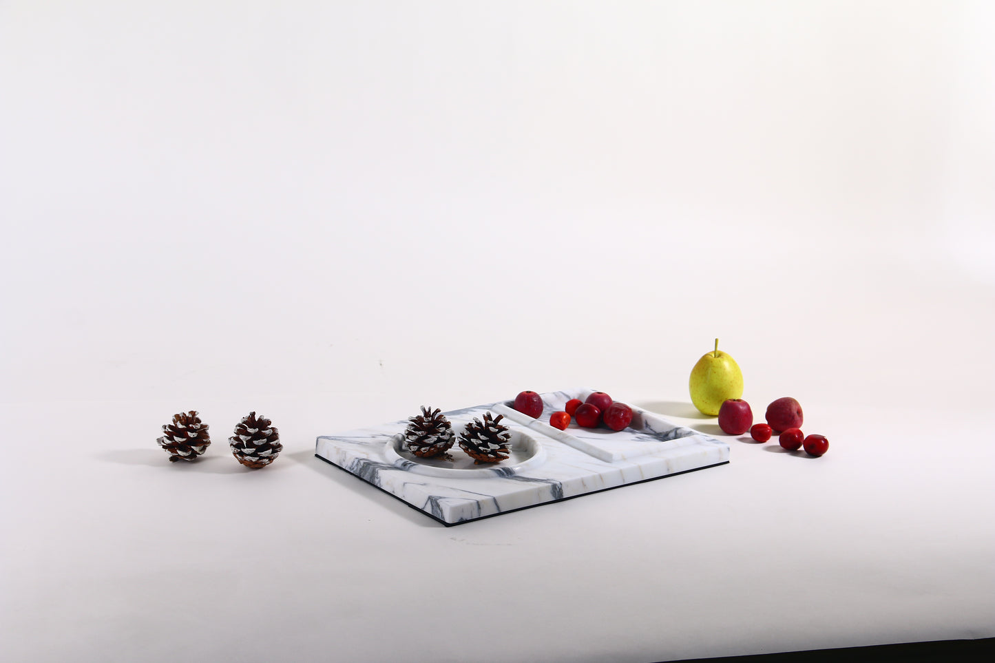 ARABESCATO TRAY
