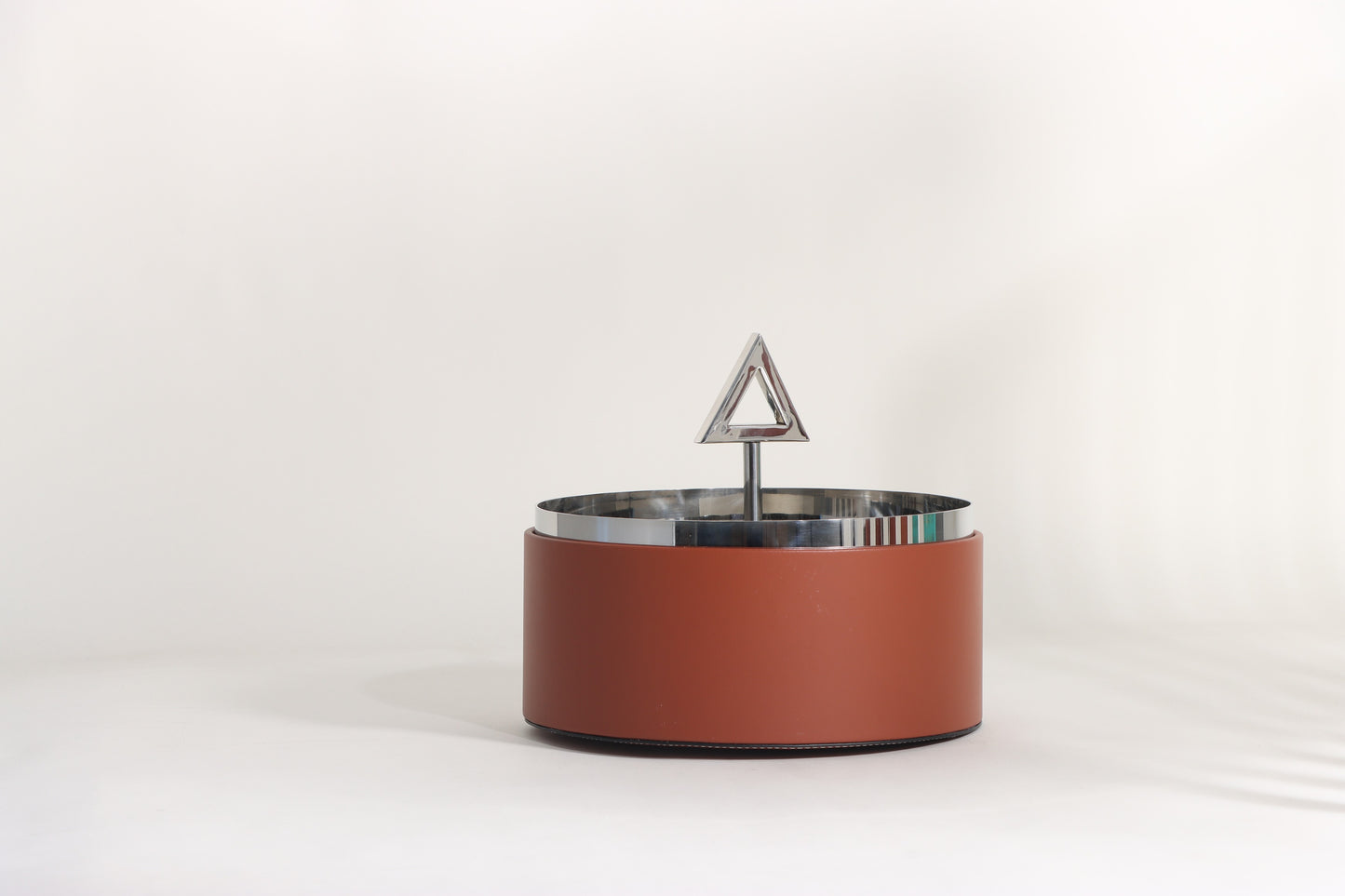 BROWN & SILVER MICRO-FIBER LEATHER & S/S STEEL & PVC STORAGE BOX