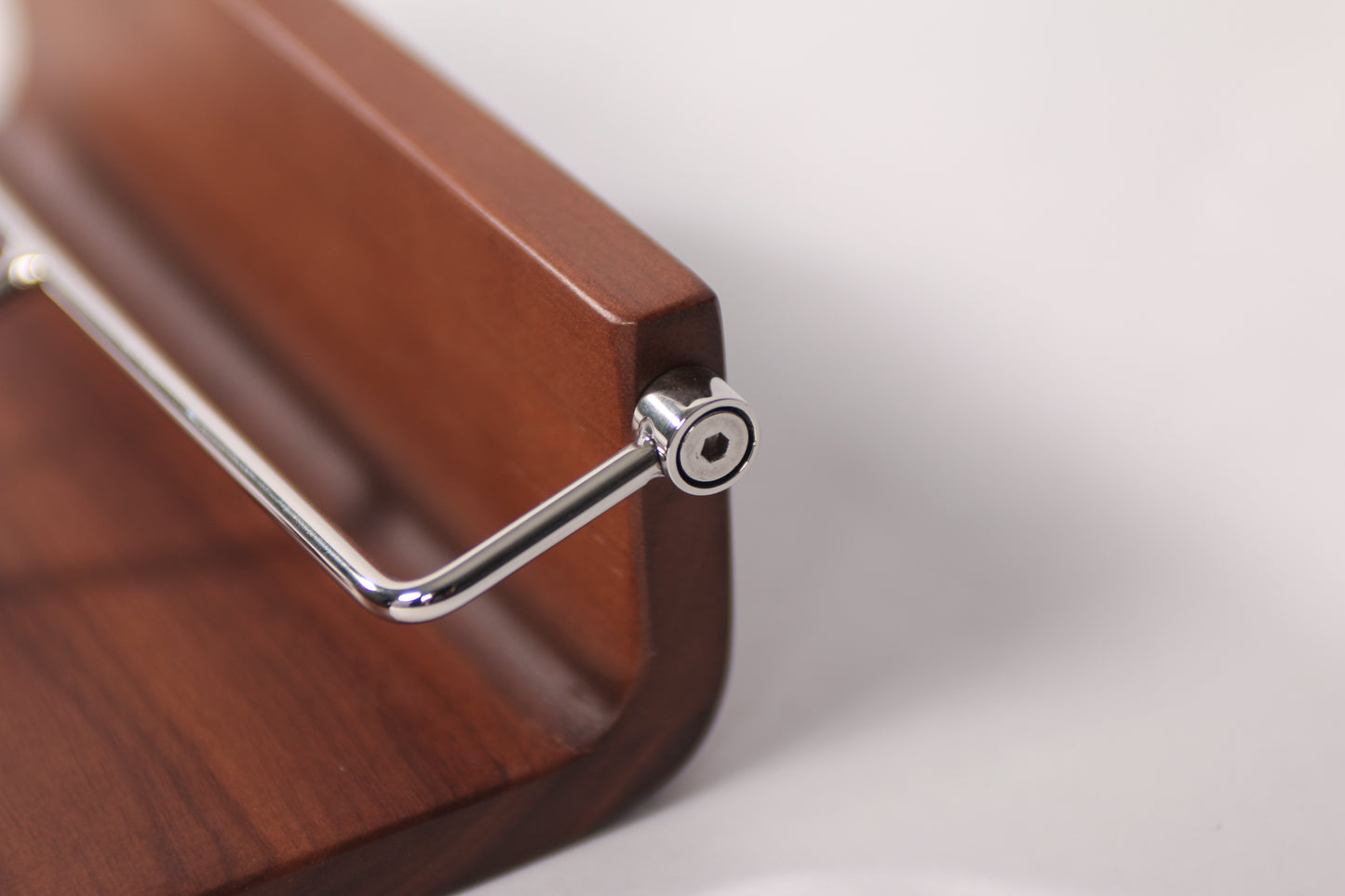 S/s Steel & Walnut Wood Tissue Holder