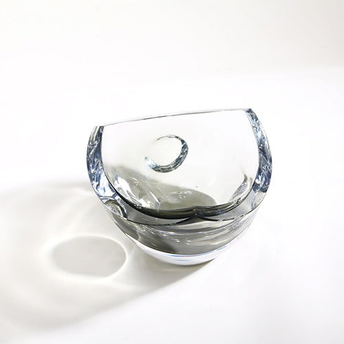 LIGHT GREEN HAND-MADE GLASS FRUIT PLATE
