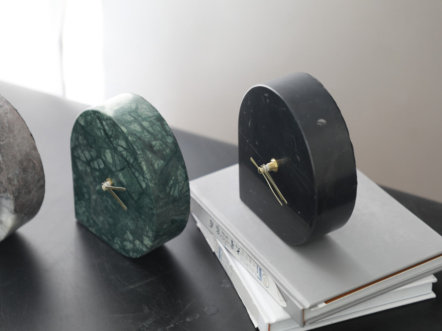 DECORATIVE MARBLE CLOCK
