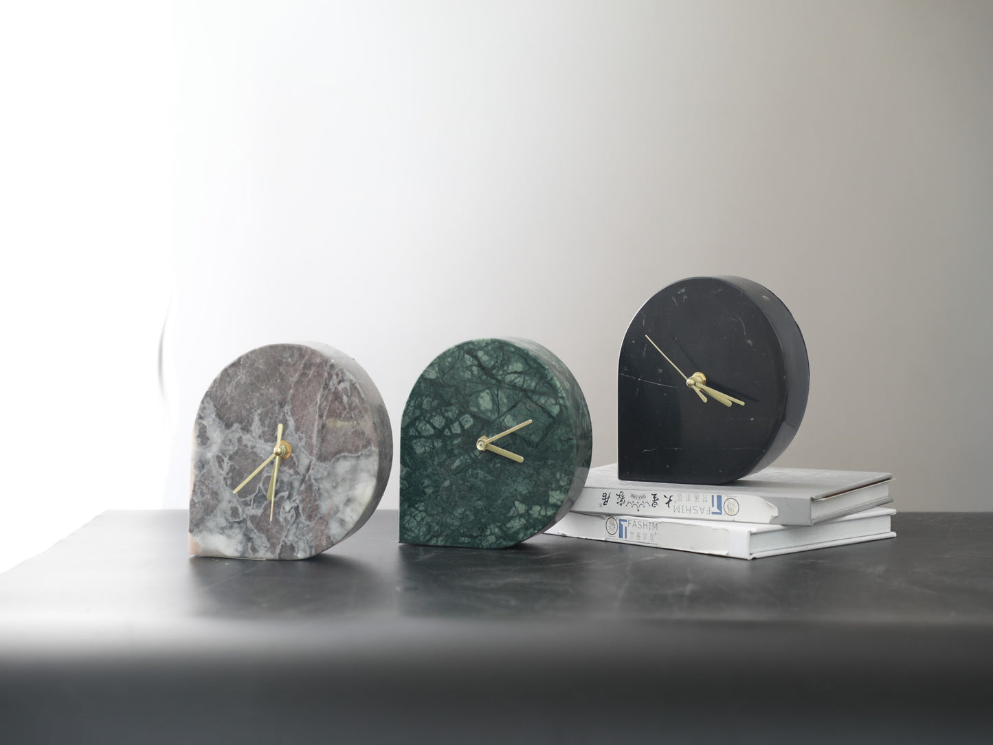 DECORATIVE MARBLE CLOCK