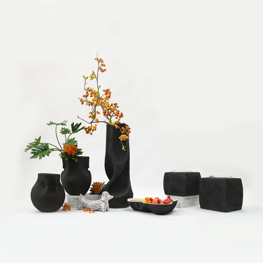 ZK CERAMIC ROUND VASE BLACK