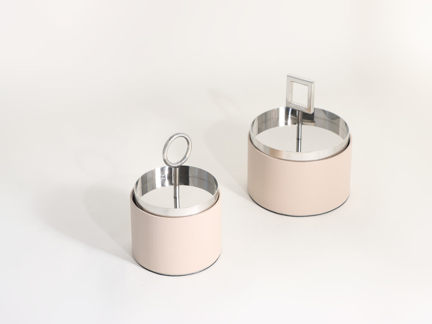 SILVER GEOMETRY COVER STORAGE BOX