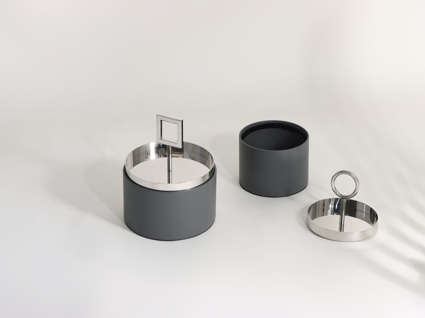 GREY GEOMETRY COVER STORAGE BOX