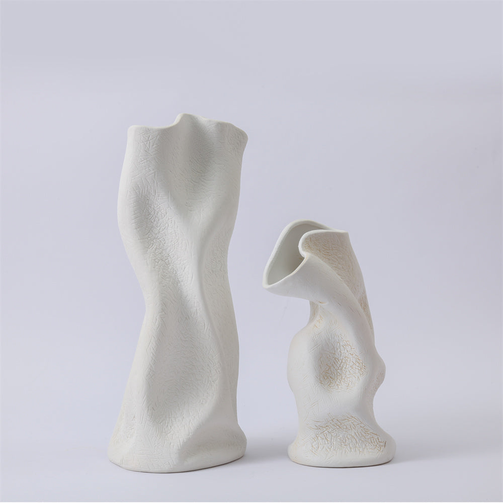 WHITE TWISTED CERAMIC VASE