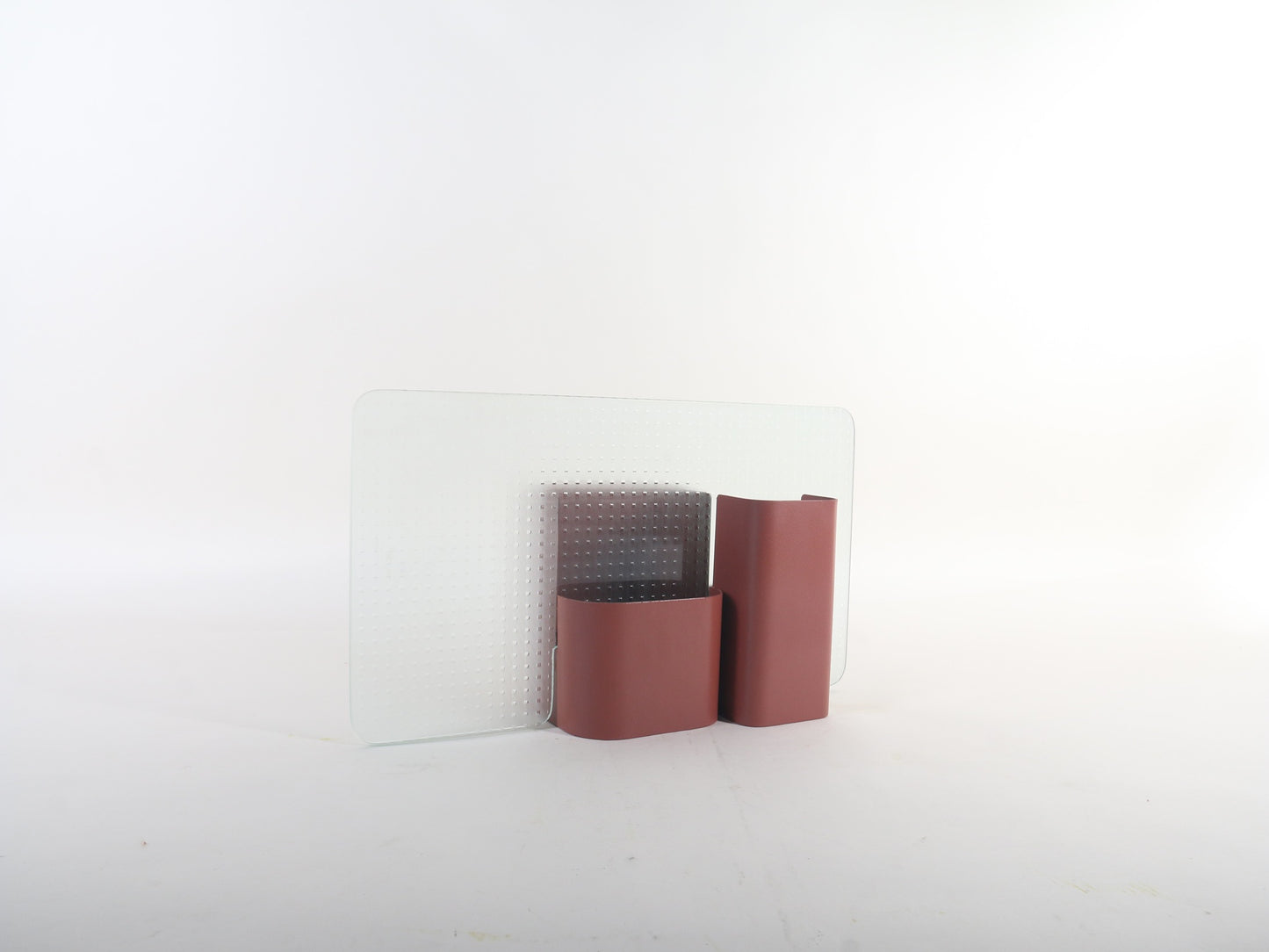RED SQUARE FLOWER VASE