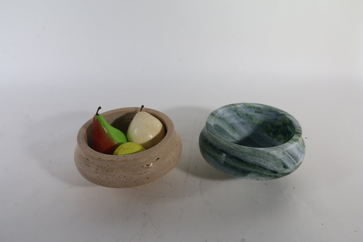 TRAVERTINE ROUND TRAY