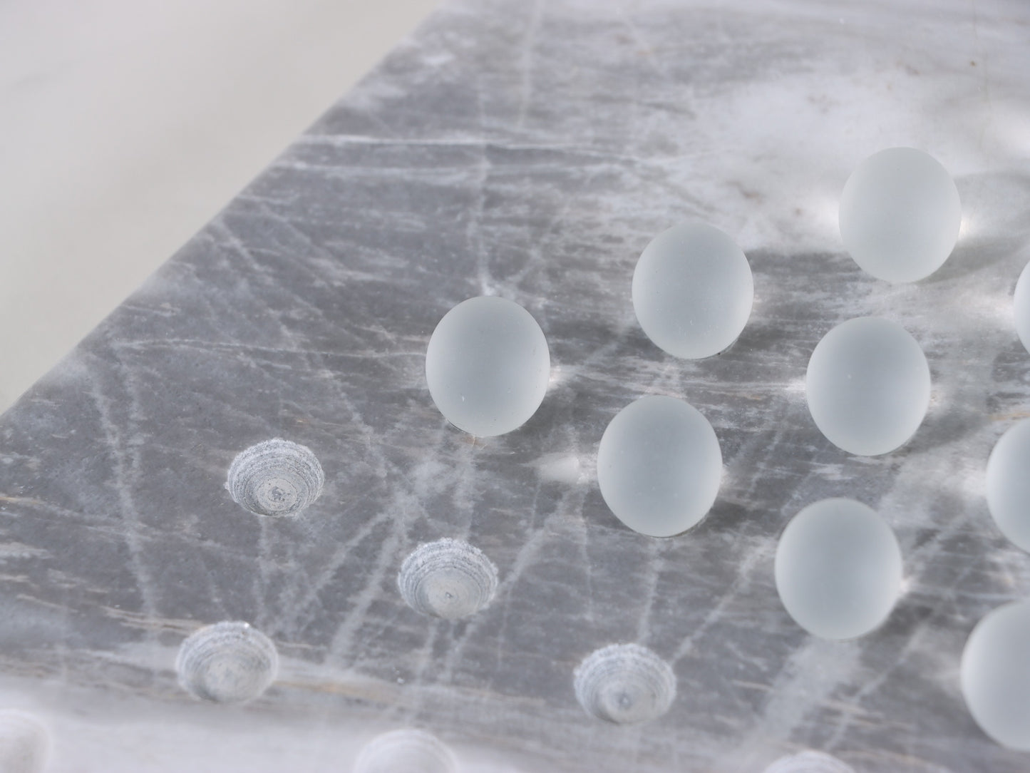 MARBLE CHESSBOARD DECORATION