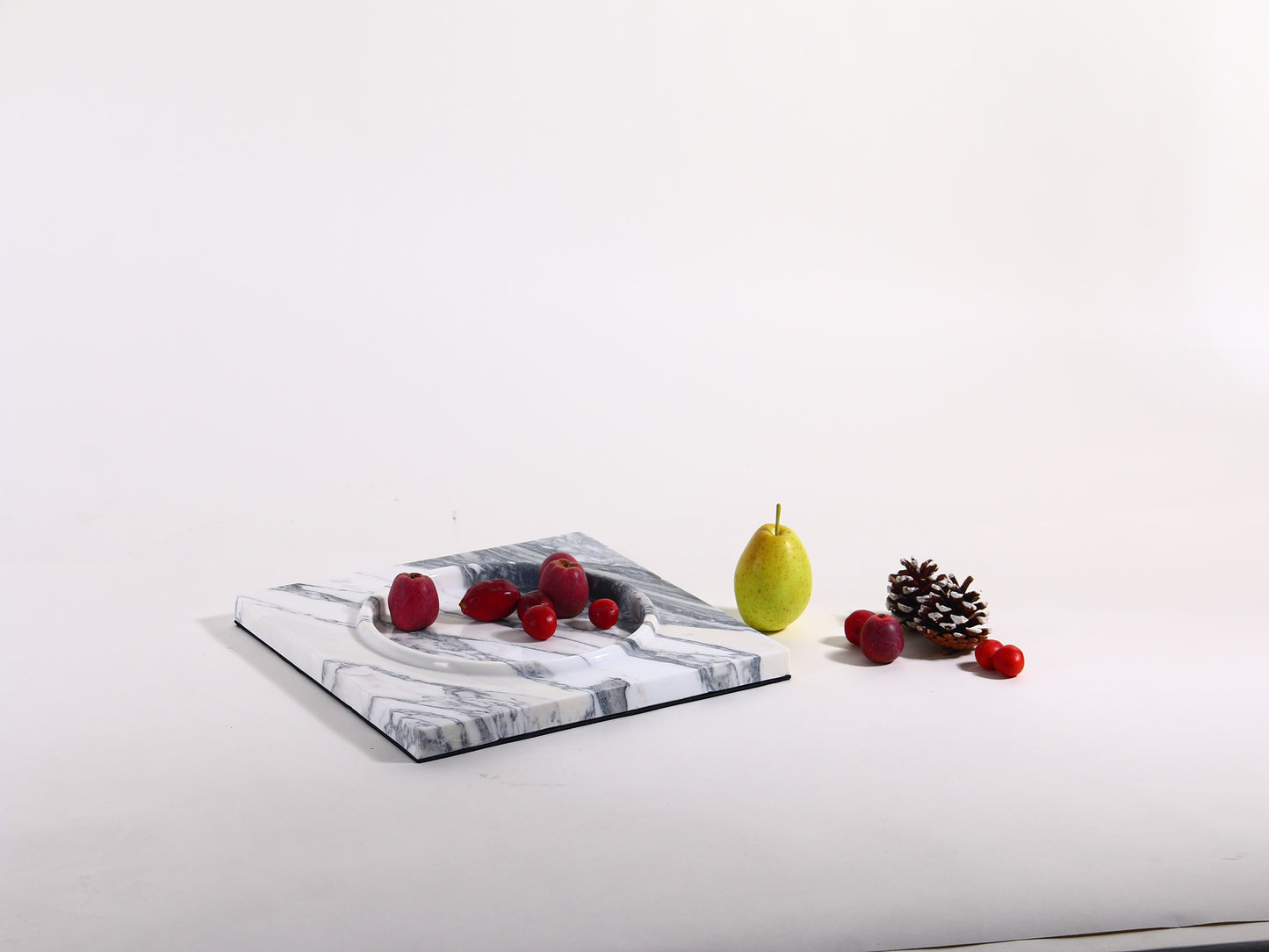 ARABESCATO TRAY