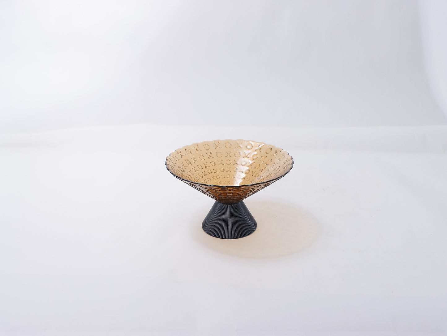 BROWN GOBLET GLASS FRUITS PLATE