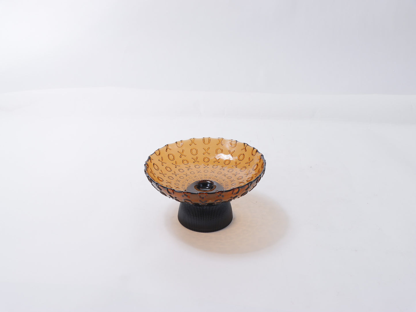 BROWN GOBLET GLASS FRUITS PLATE