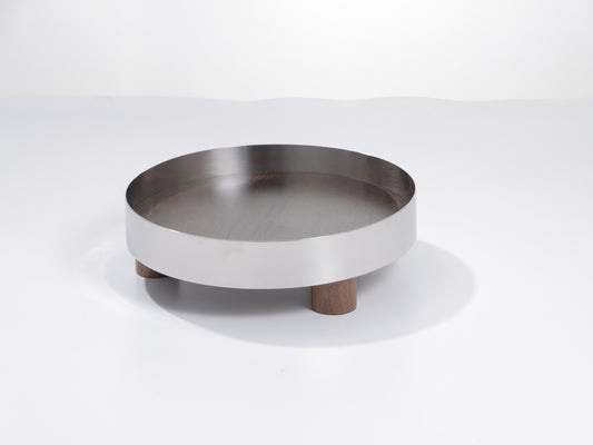 WALNUT METAL ROUND TRAY